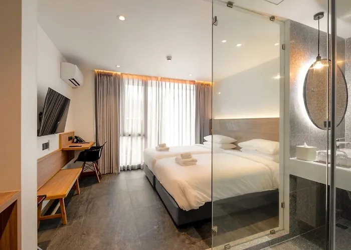 Zen Master Hotel